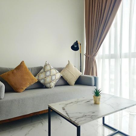 One Bedroom Troika Kota Bharu By Aghome, Modern Design 外观 照片