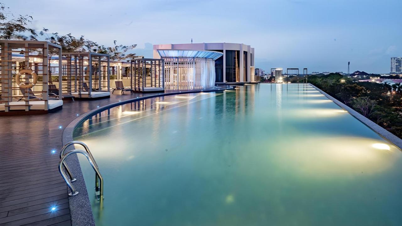 One Bedroom Troika Kota Bharu By Aghome, Modern Design 外观 照片