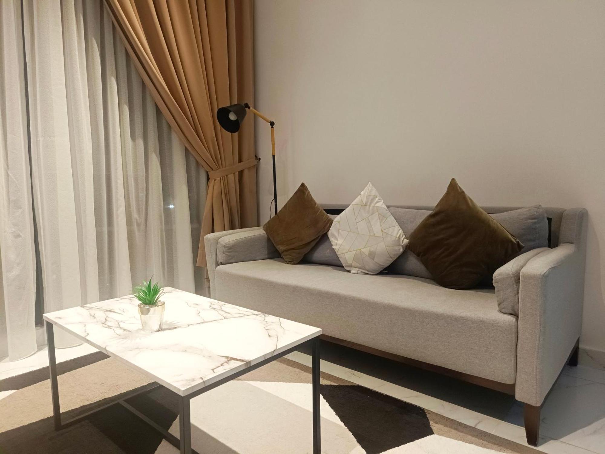One Bedroom Troika Kota Bharu By Aghome, Modern Design 外观 照片